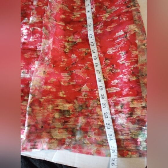 Wolven mesh overlay pleated knee length skirt - Picture 11 of 13